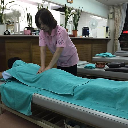 Capsule&Spa Grand Sauna Hiroshima Buitenkant foto